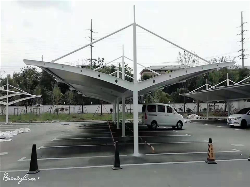 膜結(jié)構停車棚